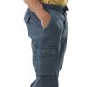 Pantalon cargo homme poches laterales avec écusson brodé en coton Ico Pantalon cargo homme poches laterales avec écusson brodé en coton Ico