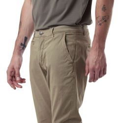 Pantalon chino homme écusson brodé dans le dos en coton Coast