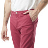 Pantalon chino homme écusson brodé dans le dos en coton Coast Pantalon chino homme écusson brodé dans le dos en coton Coast