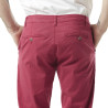 Pantalon chino homme écusson brodé dans le dos en coton Coast Pantalon chino homme écusson brodé dans le dos en coton Coast