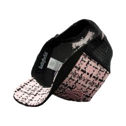 Casquette trucker avec filet visière suédine Kiss Me