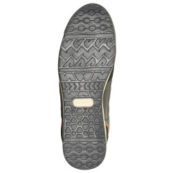 Paire de Chaussure homme type sneakers homme modèle Slade