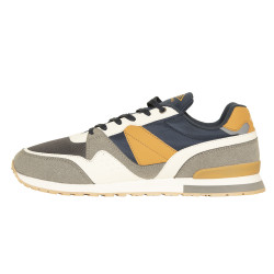 Paire de Baskets homme type sneakers décontractés modèle Stan